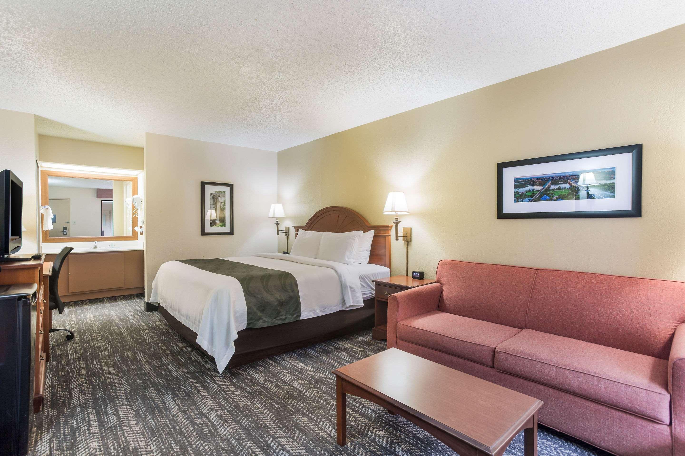 Quality Inn - Hamilton Place Chattanooga Bagian luar foto