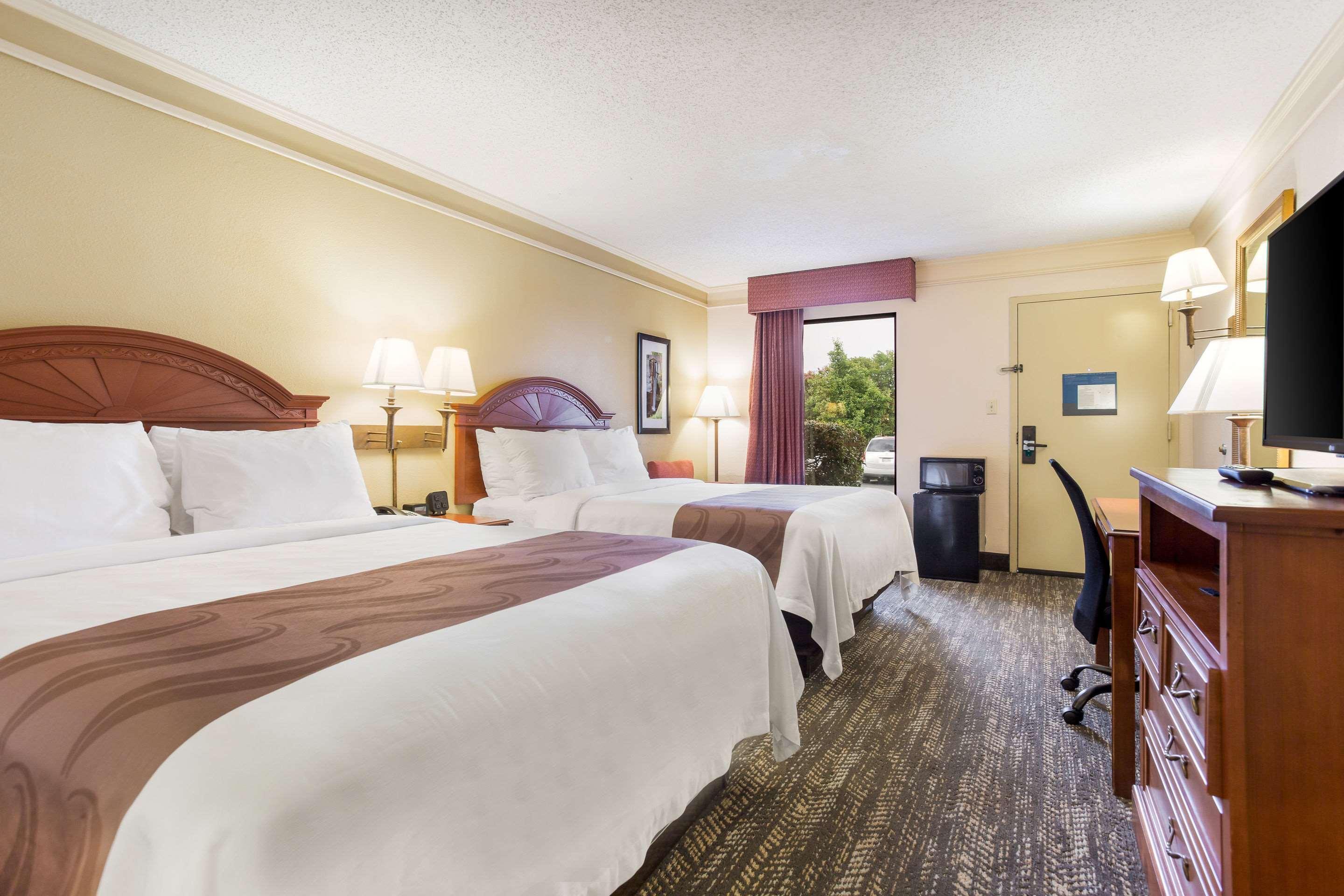 Quality Inn - Hamilton Place Chattanooga Bagian luar foto