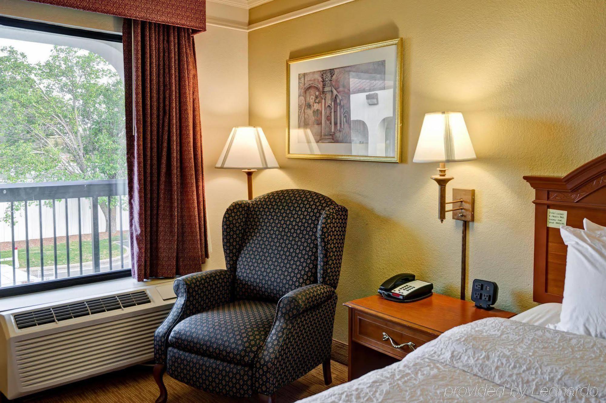 Quality Inn - Hamilton Place Chattanooga Bagian luar foto