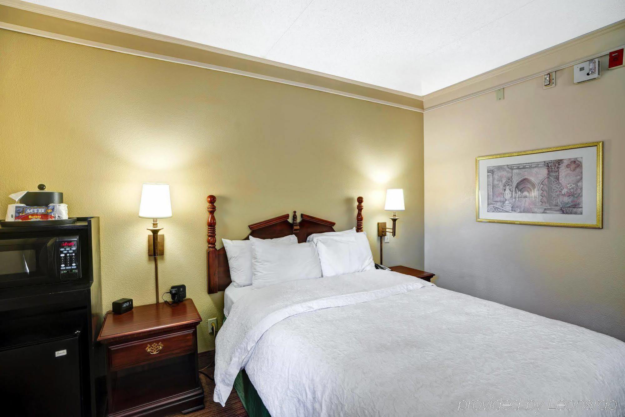 Quality Inn - Hamilton Place Chattanooga Bagian luar foto
