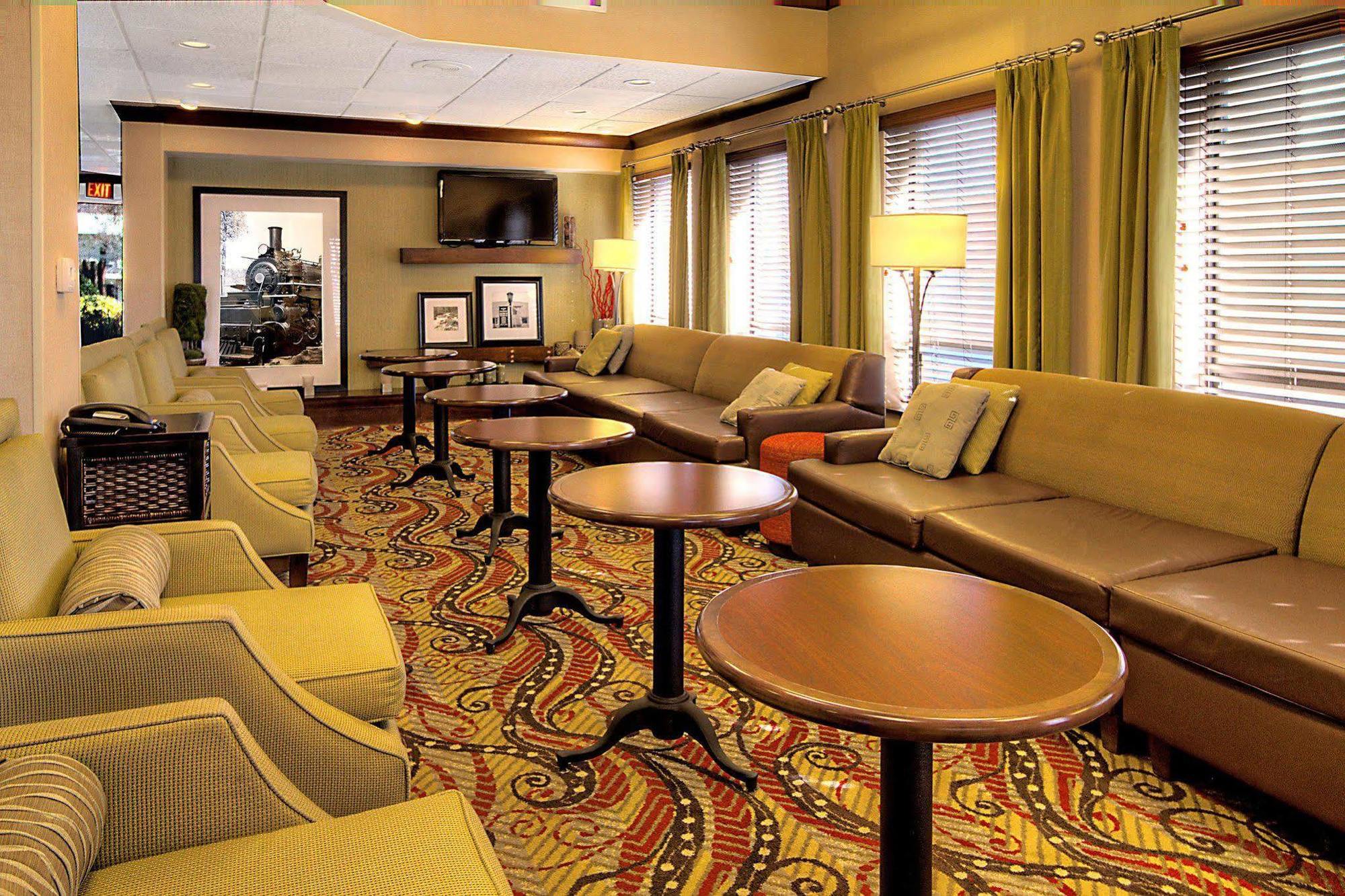 Quality Inn - Hamilton Place Chattanooga Bagian luar foto